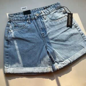 Blank NYC Mom Short Size 24 The Perry Blue Denim